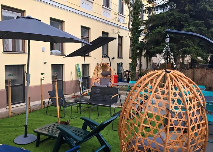 Διαμέρισμα Budget Private Near Danube & Millennium Tower, Long